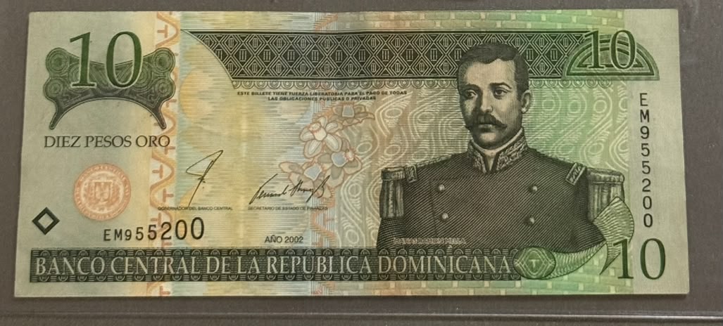 Diez Pesos Oro, 2002